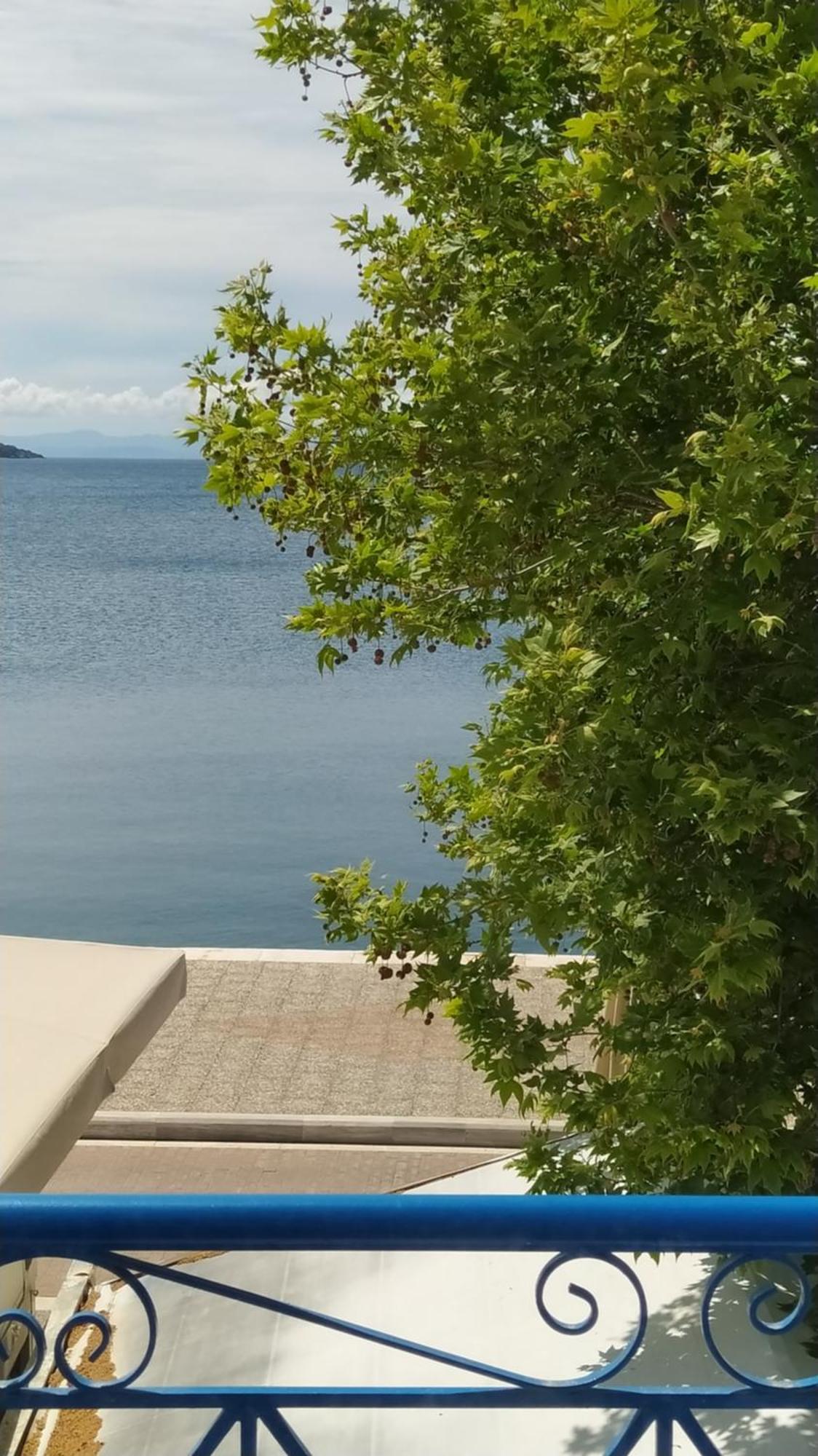 Emerald Blue Szkiáthosz Kültér fotó